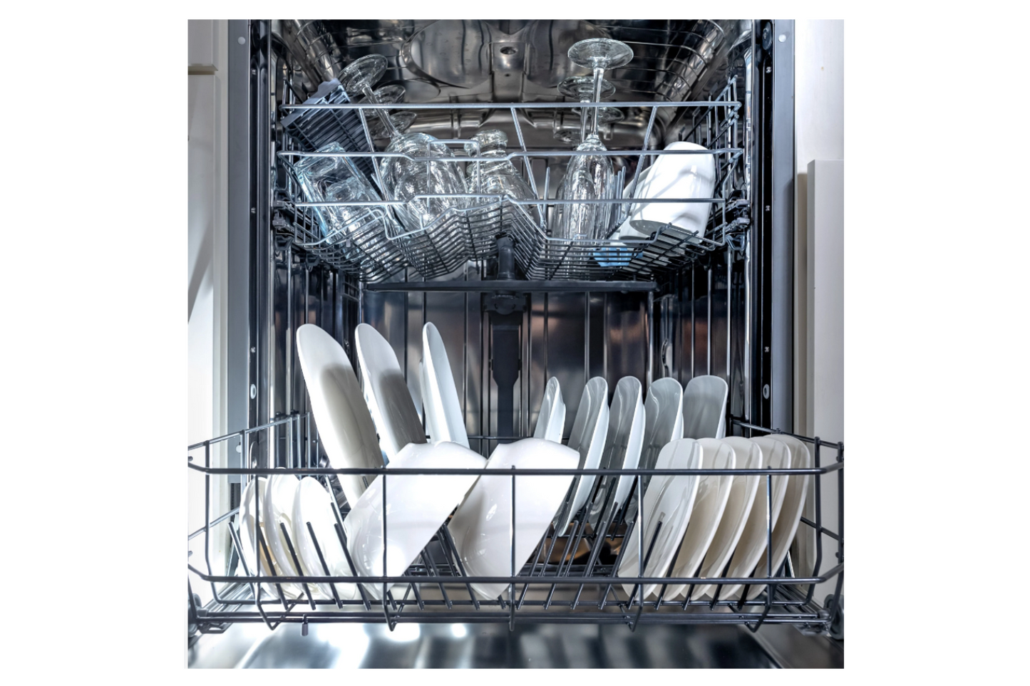 BREDA 24 in. Panel Ready ADA Compliant Custom Dishwasher (LUDWA30150)