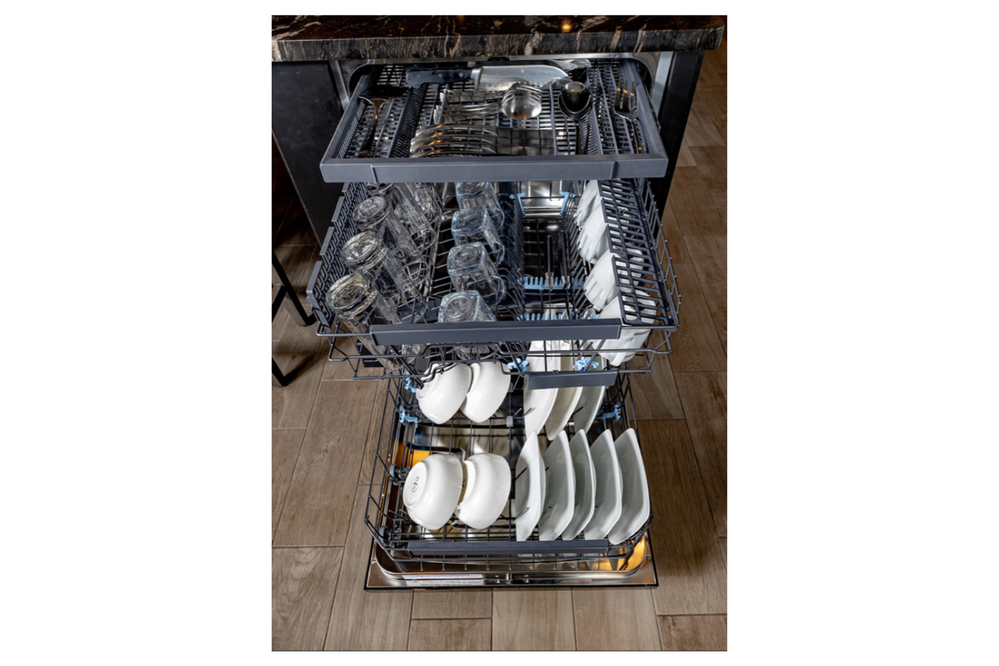 BREDA 24 in. Panel Ready 3rd Rack Tall Tub Dishwasher (LUDWT30250)